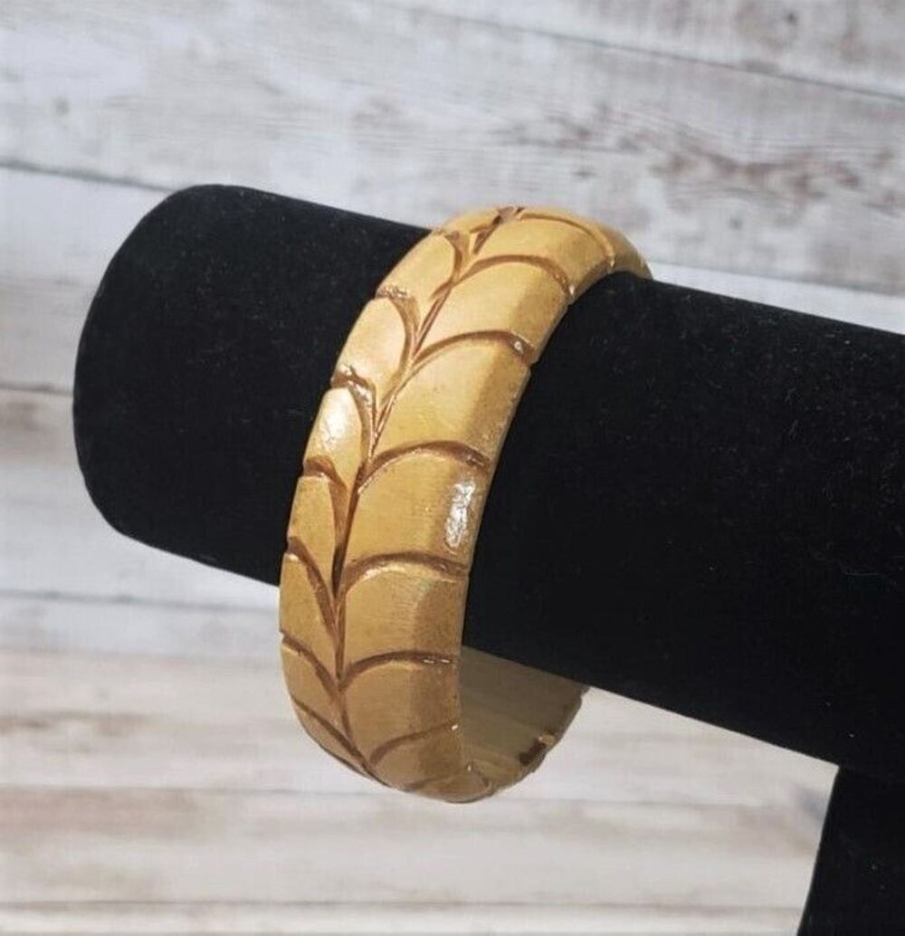 Vintage Bracelet / Bangle Carved Pattern Wooden Light Brown
